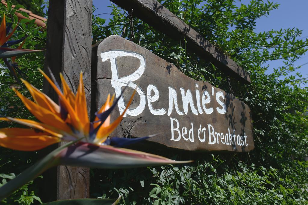 Bernie'S Bed & Breakfast , A 3 Kilometros Del Aerop Ezeiza, Van ,In-Out, Free Ezeiza Airport Exterior photo