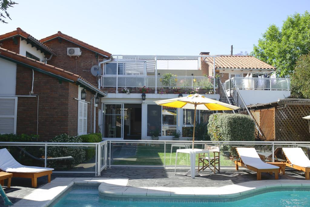 Bernie'S Bed & Breakfast , A 3 Kilometros Del Aerop Ezeiza, Van ,In-Out, Free Ezeiza Airport Exterior photo