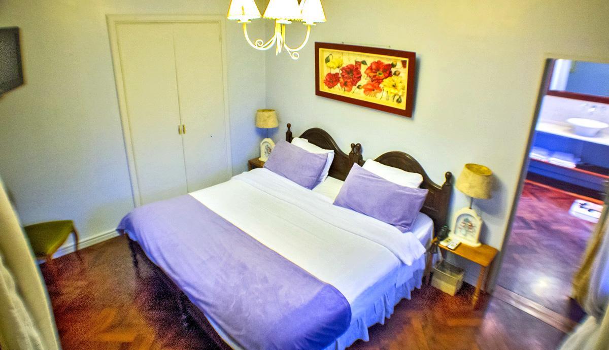 Bernie'S Bed & Breakfast , A 3 Kilometros Del Aerop Ezeiza, Van ,In-Out, Free Ezeiza Airport Exterior photo
